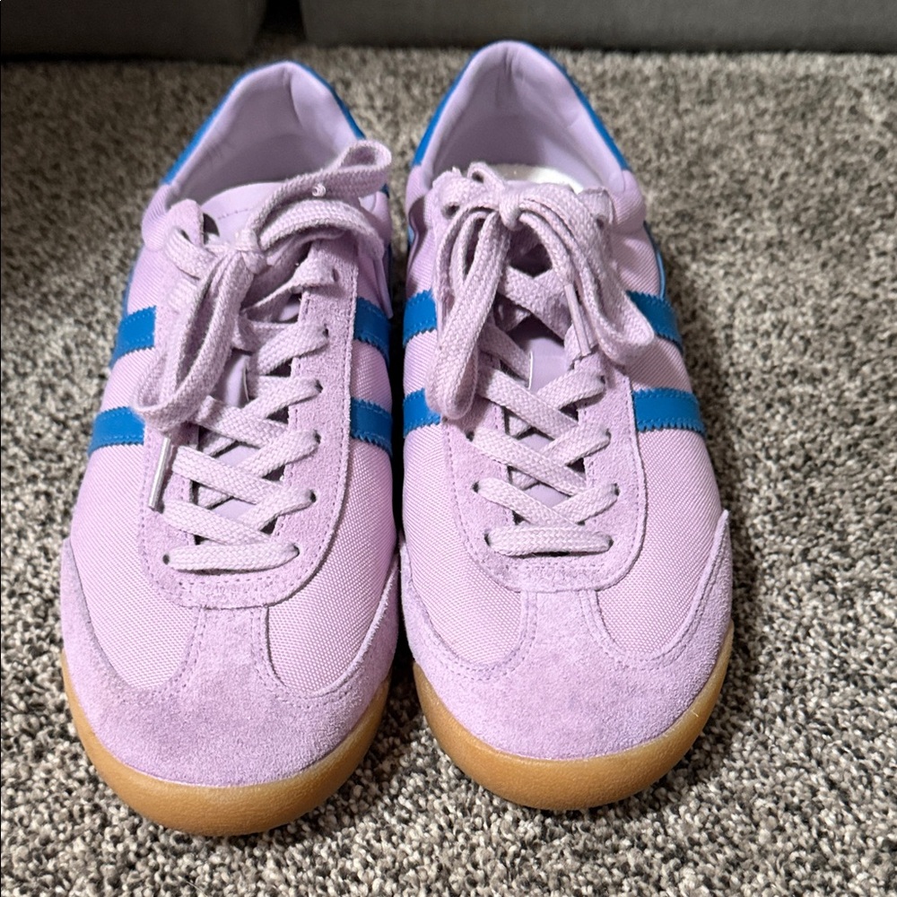 Gola Lavender and Blue Classic Athletic Sneakers - Picture 2 of 5